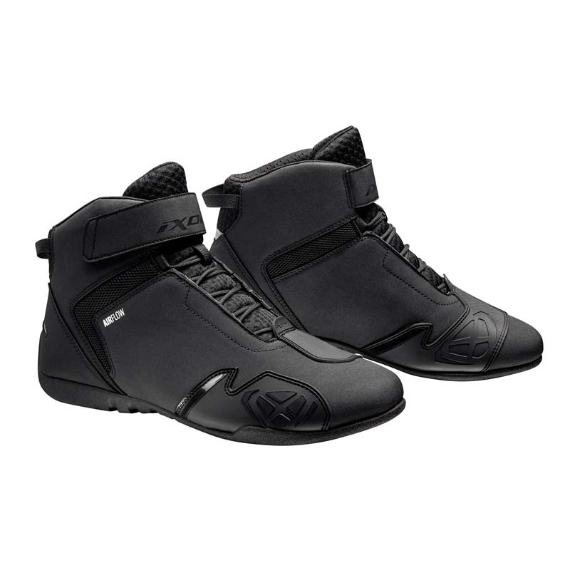 Ixon Gambler Boots - Black
